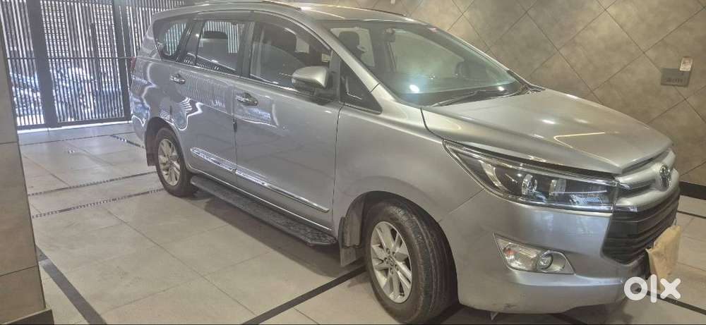 Toyota Innova Crysta 2019