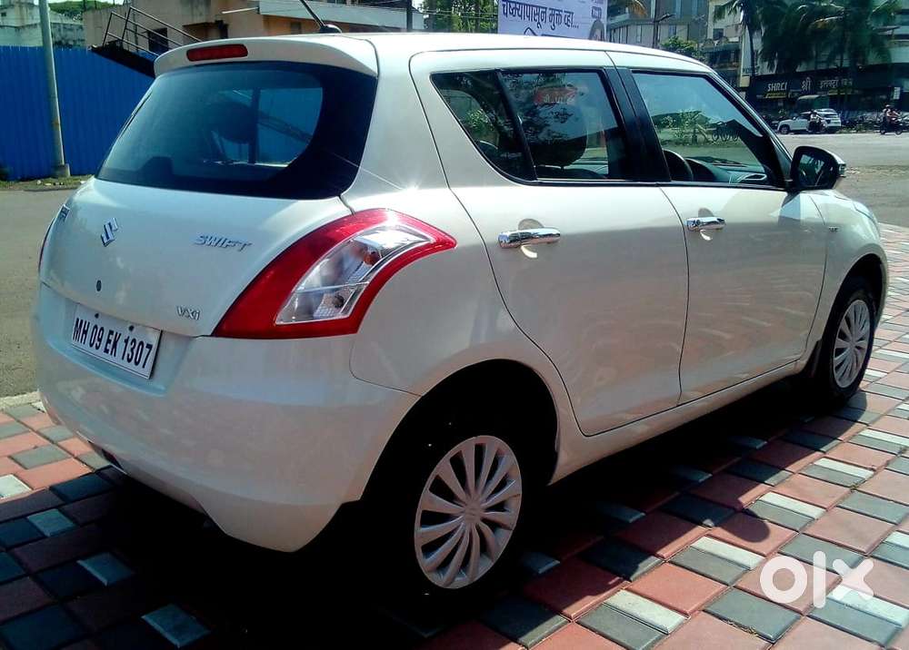 Maruti Suzuki Swift Vxi Optional, 2017, Petrol