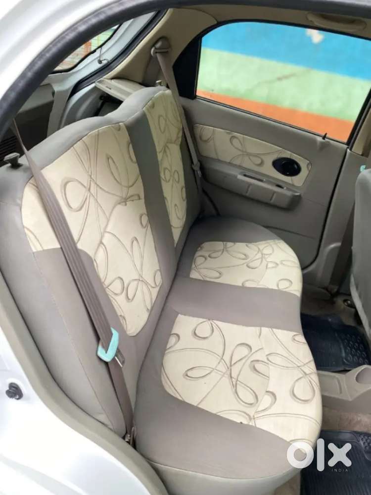 Chevrolet Spark Petrol 2014