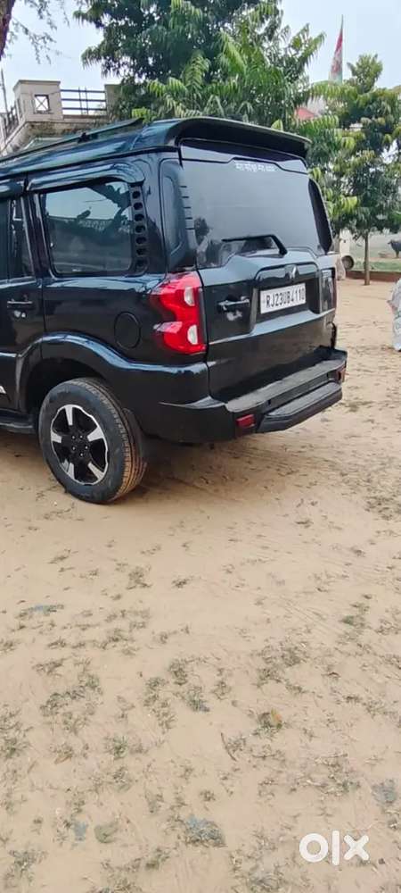 Mahindra Scorpio Classic 2006 Diesel 100000 Km Driven