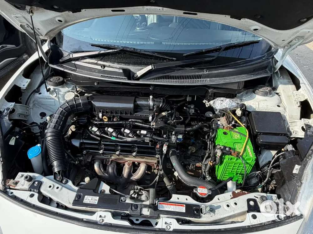 Base Model But Kaafi Kuch Kra Rkha Led Power Window Grill Other