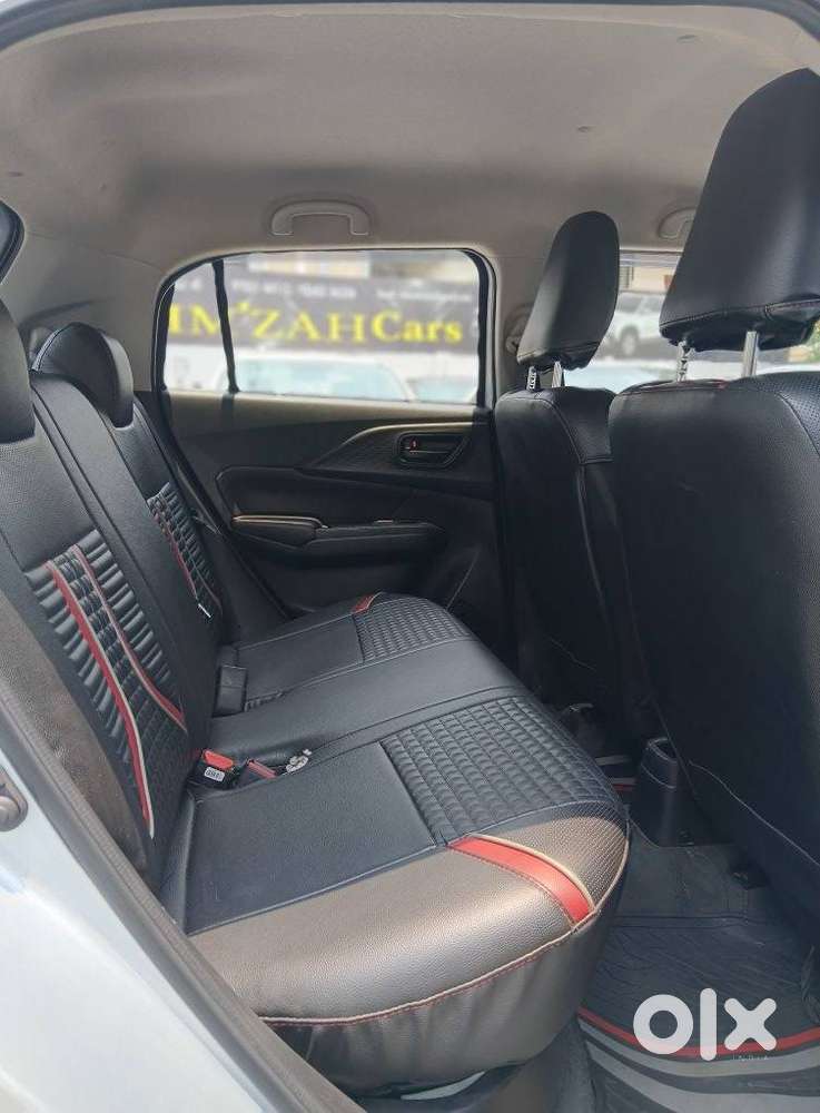 Maruti Suzuki Swift 1.2 Lxi (o), 2024, Petrol