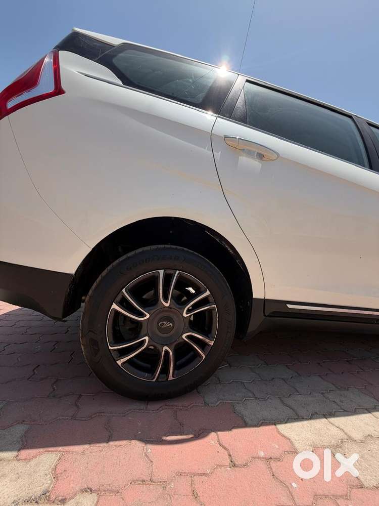 Mahindra Marazzo M2 8str, 2022, Diesel