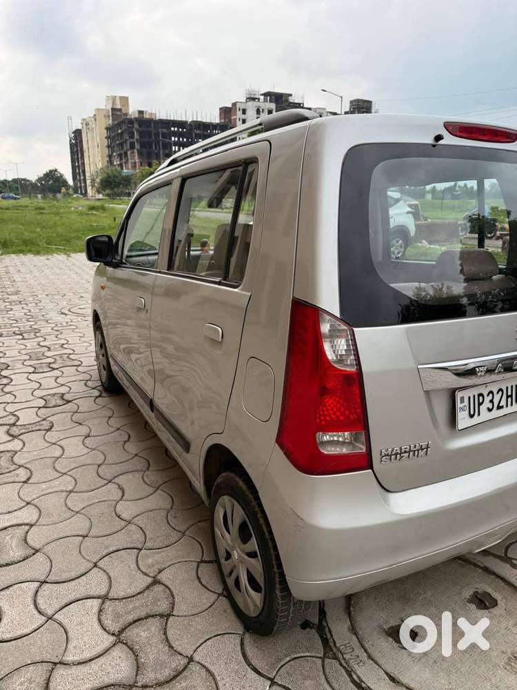Maruti Suzuki Wagon R Vxi Amt1.2, 2017, Petrol