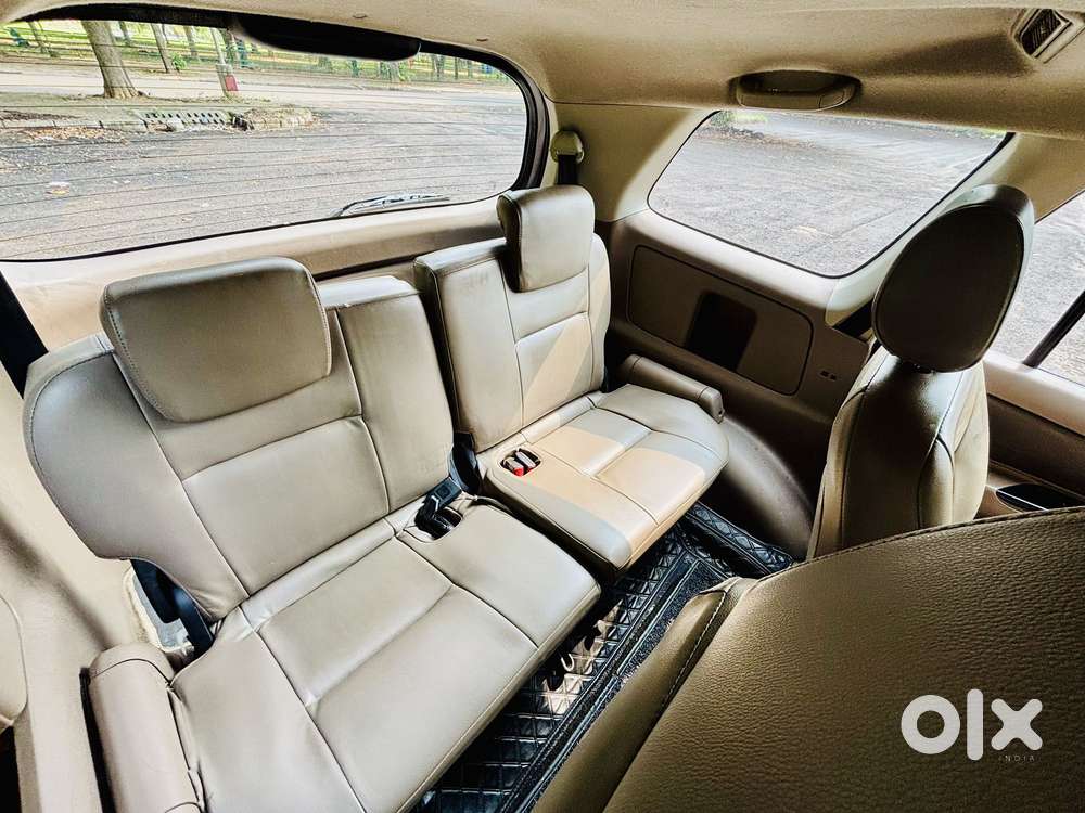 Toyota Innova 2.5 G (diesel) 7 Seater Bs Iv, 2015, Diesel