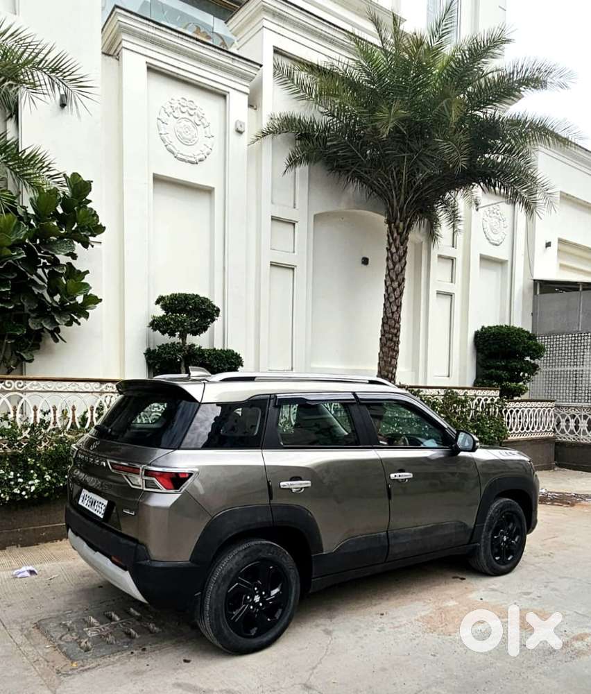 Maruti Suzuki Brezza 1.5 Zxi Smart Hybrid, 2022, Petrol