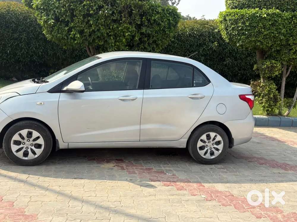 Hyundai Xcent 2018 Petrol Variant
