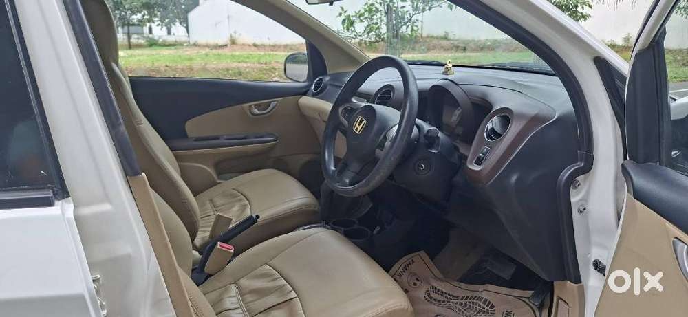 Honda Brio Vx O At, 2013, Petrol