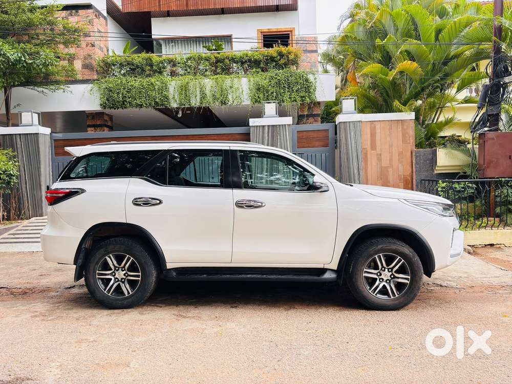 Toyota Fortuner 4x2 At 2.8 Diesel, 2023, Diesel