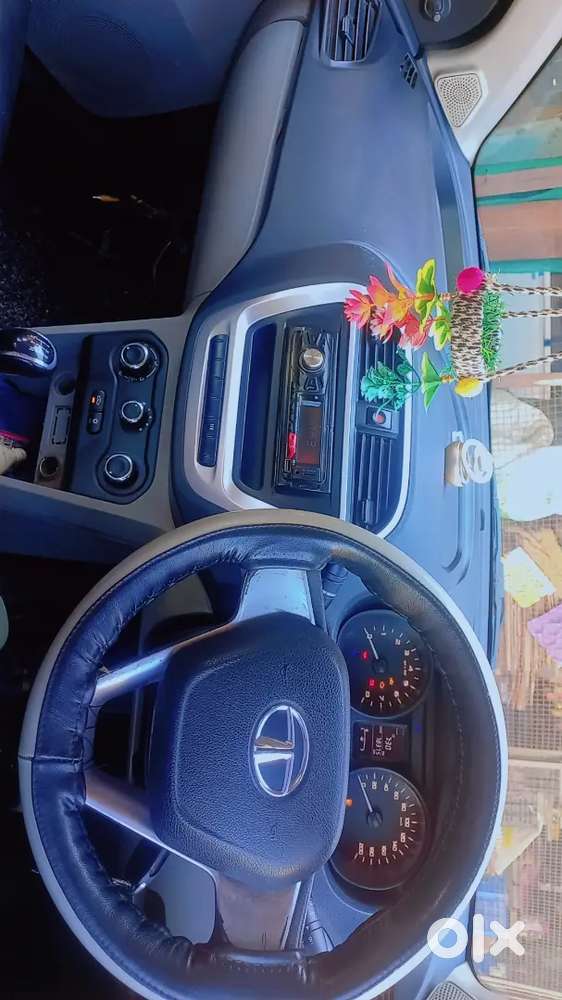 Tata Tiago Xm Petrol 2016