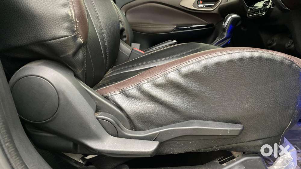 Maruti Suzuki Fronx Alpha 1.0l Turbo 6 At, 2023, Petrol