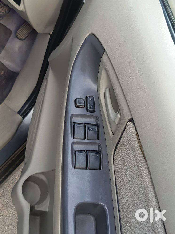 Toyota Innova 2.5 Gx (diesel) 8 Seater, 2014, Diesel