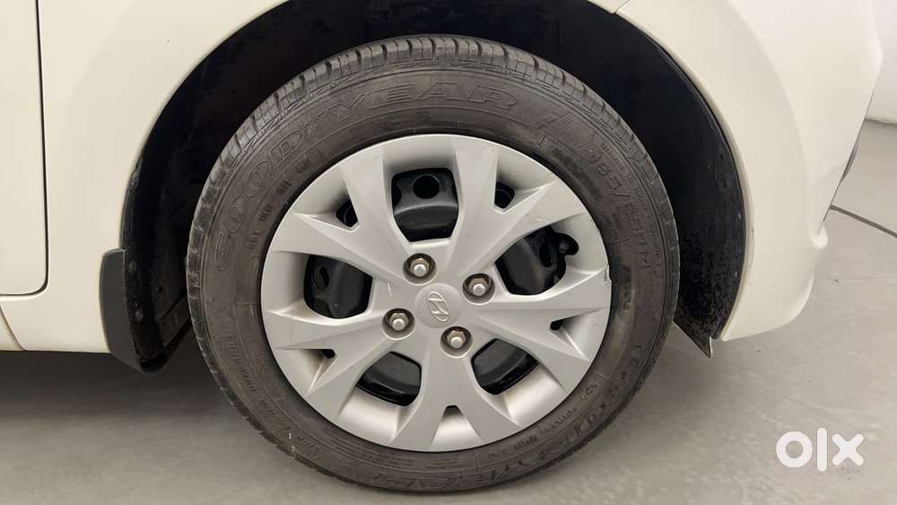 Hyundai Grand I10 1.2 Kappa Sportz, 2015, Petrol