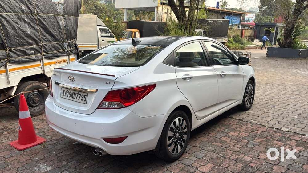 Hyundai Fluidic Verna 2014 Petrol Good Condition