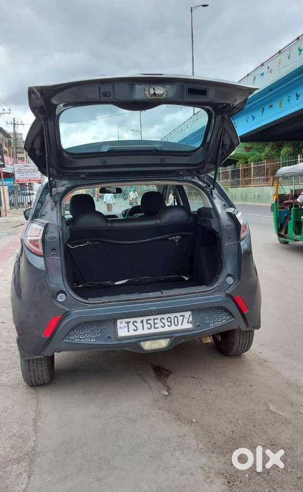 Tata Nexon 1.5 Revotorq Xt, 2018, Diesel