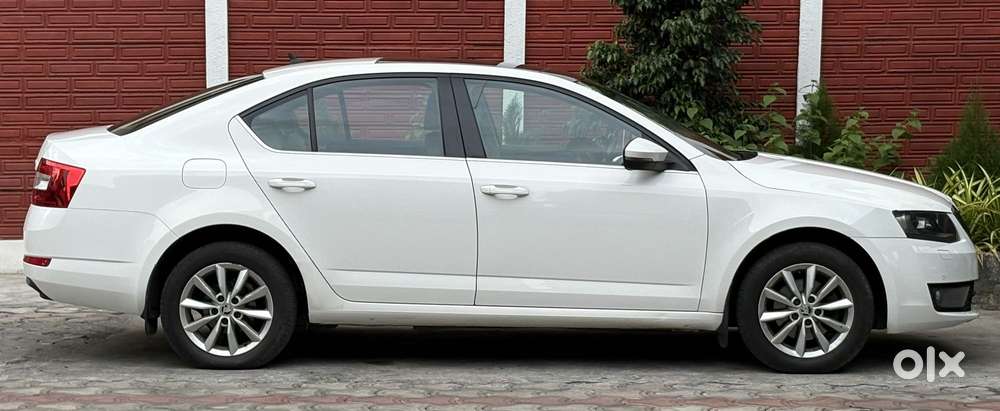 Skoda Octavia 2.0 Tdi At Style Plus, 2017, Diesel
