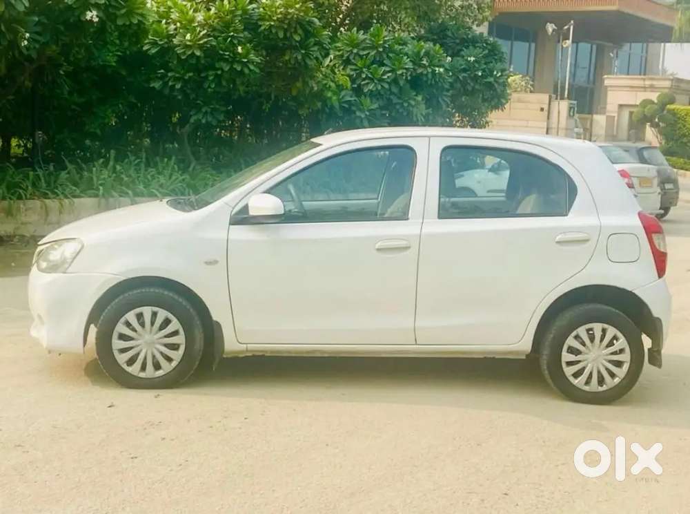 Toyota Etios Liva G 2016