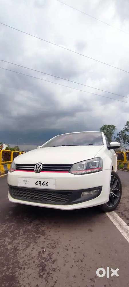 Volkswagen Polo Petrol Highline 2014