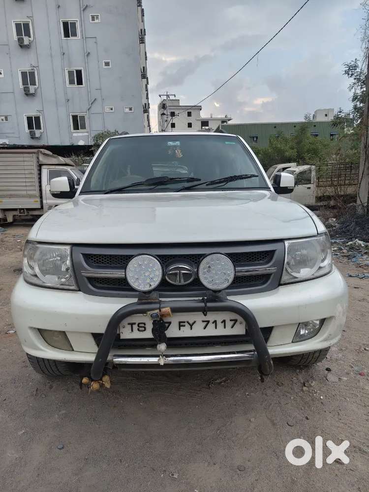 Tata Safari 2017 Diesel 71000 Km Driven
