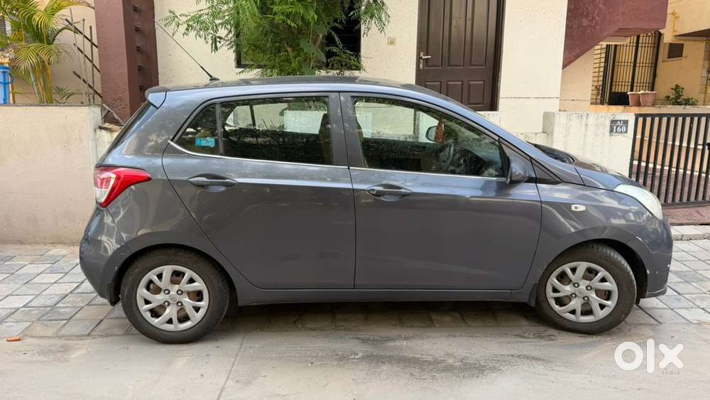 Hyundai Grand I10 2018 Car Cng