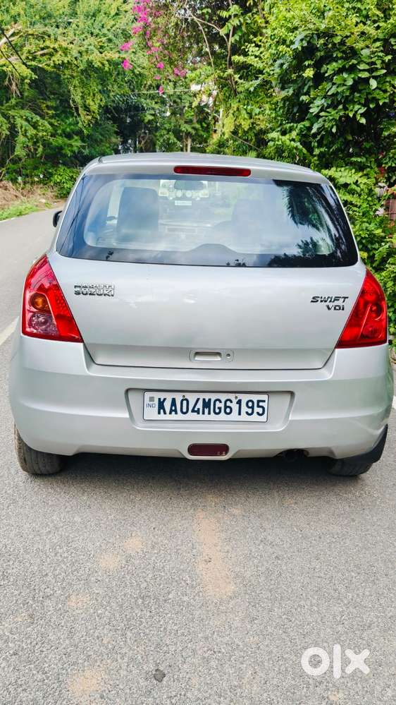 Maruti Suzuki Swift Ddis Vdi, 2009, Petrol