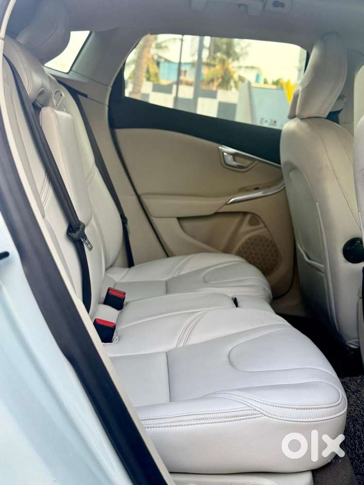 Volvo V40 Cross Country D3, 2013, Diesel