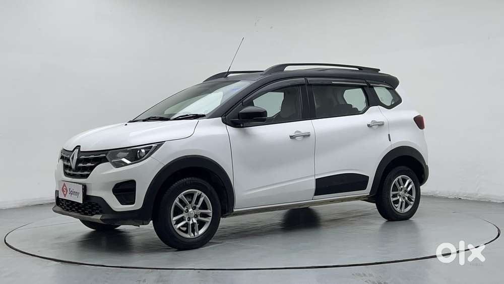 Renault Triber Rxt, 2022, Petrol