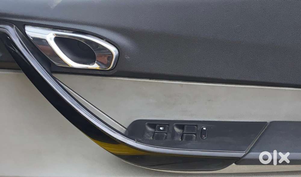 Tata Tiago 1.2 Revotron Xz Plus, 2020, Petrol