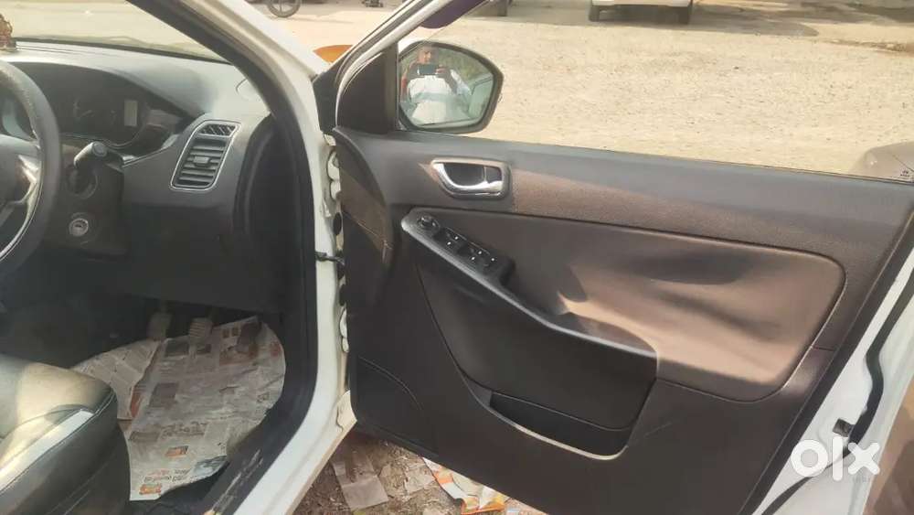 Tata Bolt 1.2 Xt 2017 Family  Car .. Urgent  Sale