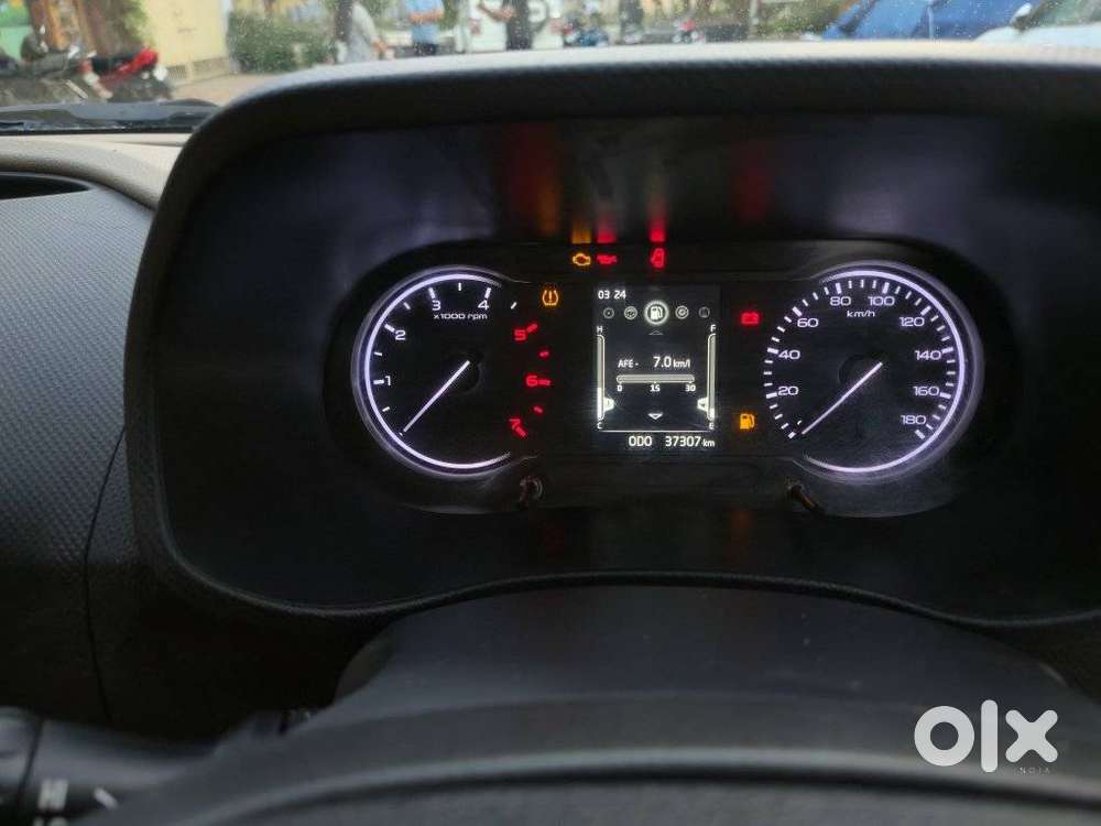 Mahindra Bolero Neo 1.5 N8, 2023, Diesel