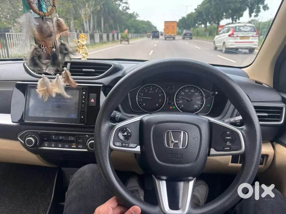 Honda Amaze 2nd Gen 2023 Petrol 40000 Km Driven