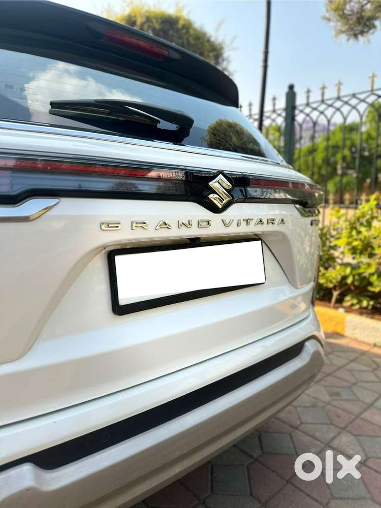Maruti Suzuki Grand Vitara 1.5 Alpha Smart Hybrid Dual Tone At, 2023..