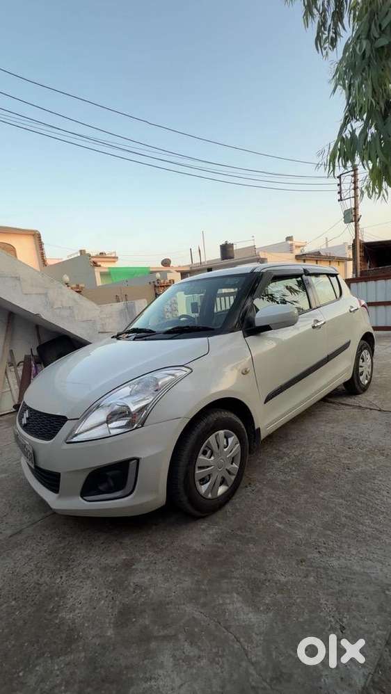 Maruti Suzuki Swift 2016 Diesel 105000 Km Driven