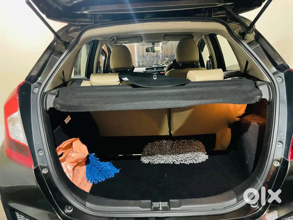 Honda Jazz 2016 Petrol Well Maintained