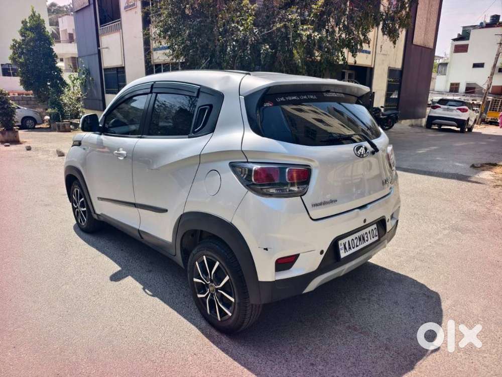 Mahindra Kuv 100 D75 K8 Dual Tone, 2018, Diesel