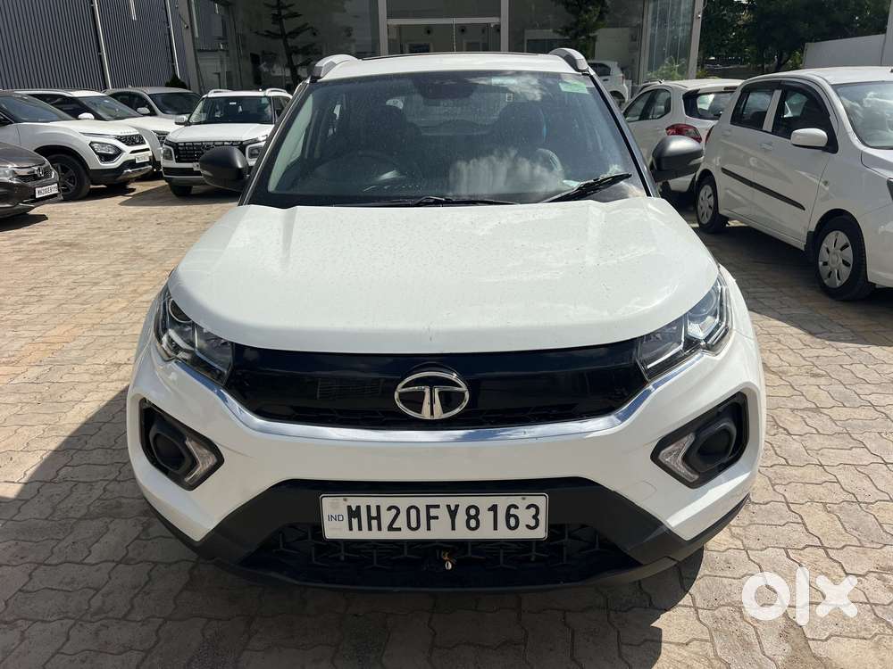 Tata Nexon 1.2 Revotron Xma Amt (s), 2022, Diesel