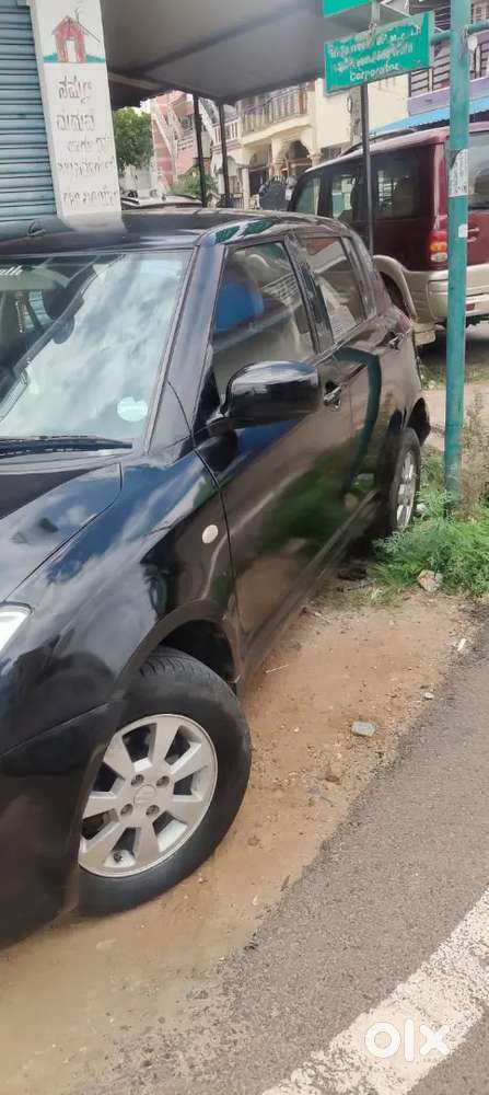 Swift 2006 Maruti Suzuki Petrol Manual