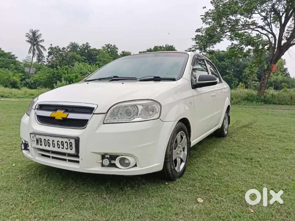 Chevrolet Aveo, 2011, Petrol