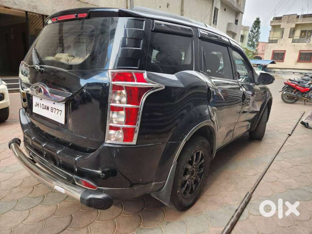 Mahindra Xuv500 (2015 Model)