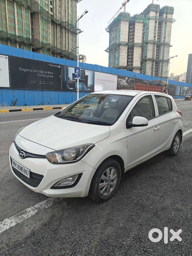 Hyundai I20
2012
Sportz 1.2 
Petrol + Cng
1st Owner
Only 77000/- Km