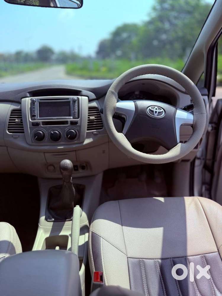 Toyota Innova 2.5 Gx 7 Seater Limited Edition, 2014, Diesel