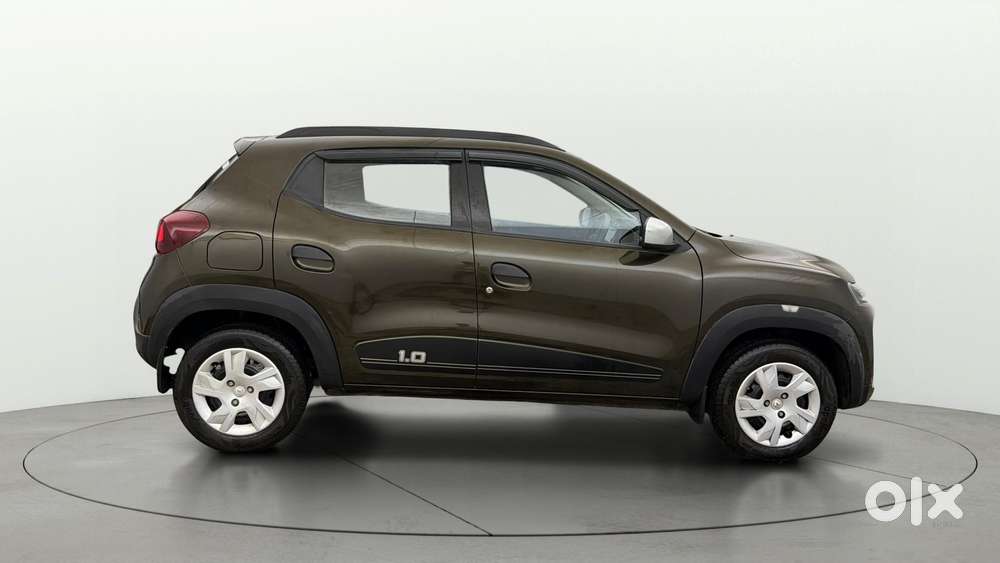 Renault Kwid 1.0 Rxt Amt, 2022, Petrol