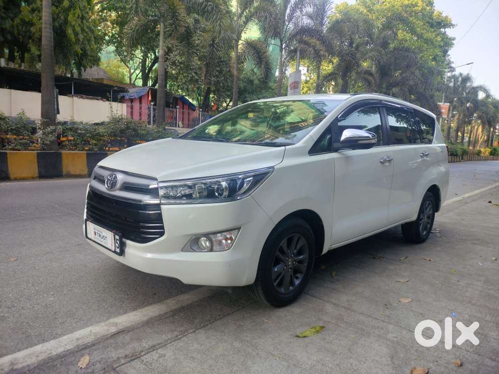Toyota Innova Crysta 2.8z Automatic, 2017, Diesel