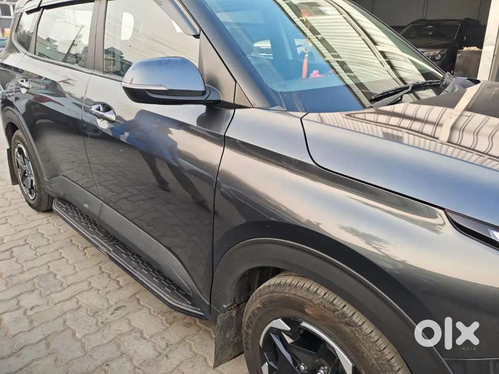 Kia Carens Clavis