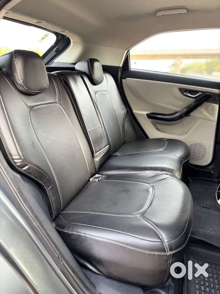 Tata Nexon, 2022, Petrol