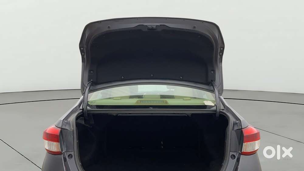 Toyota Yaris G Cvt, 2018, Petrol