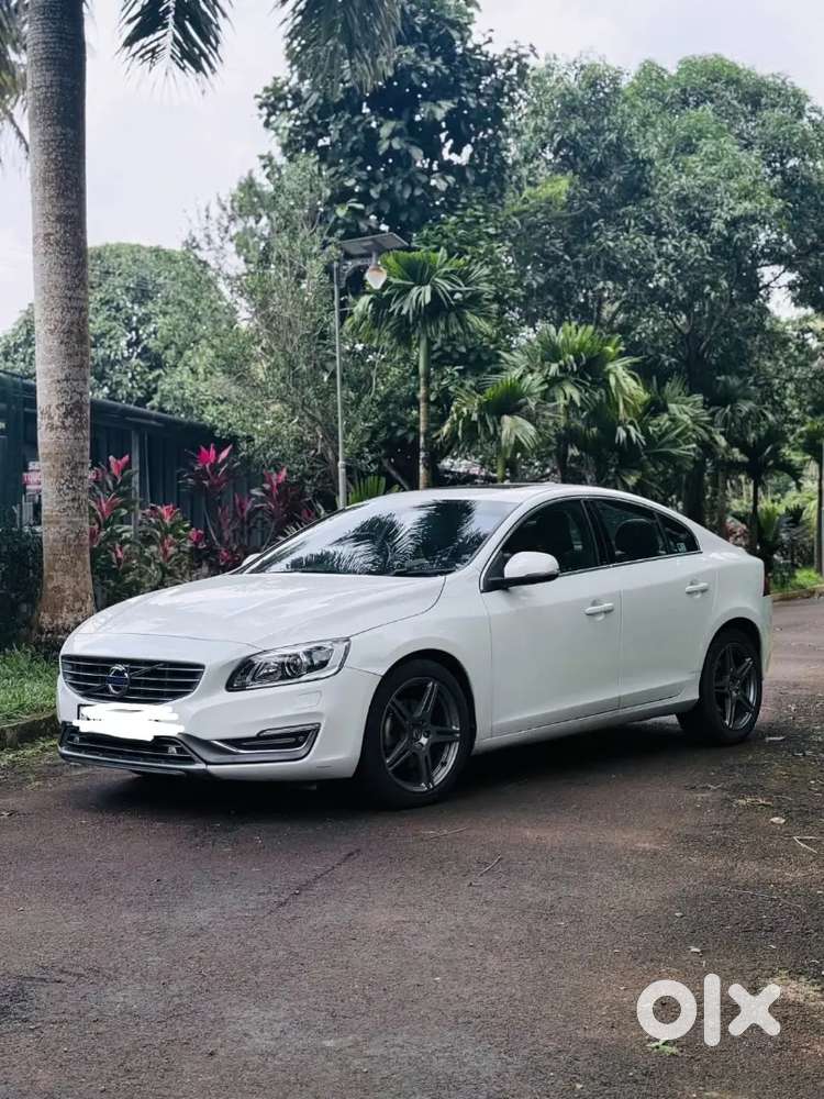 Volvo S60 Diesel Automatic 2016 Second Hand