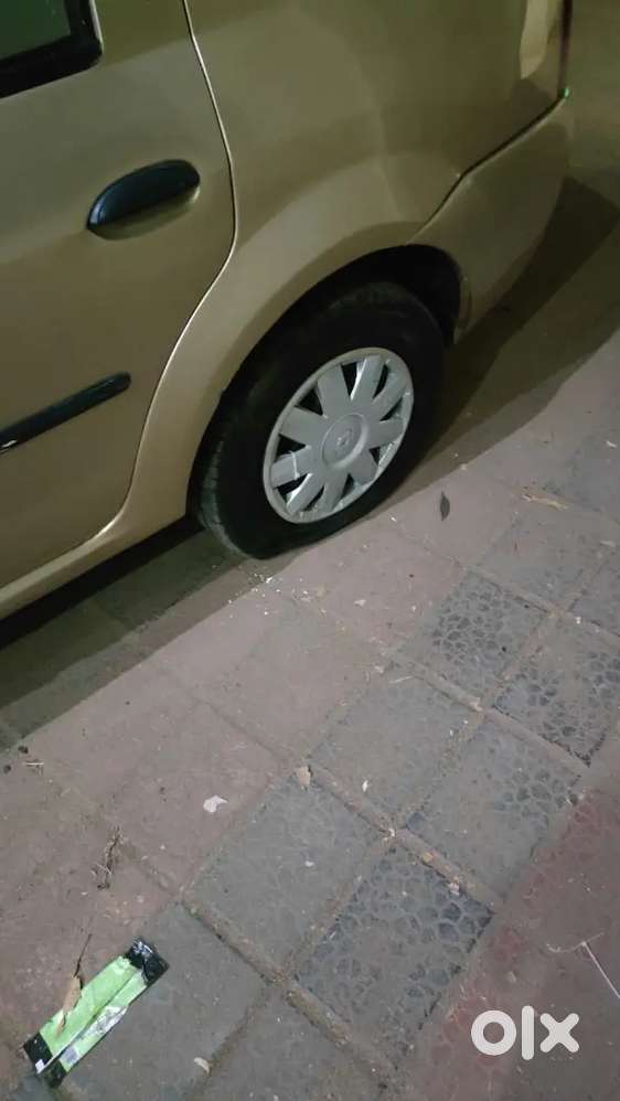 Mahindra Renault Logan 2008