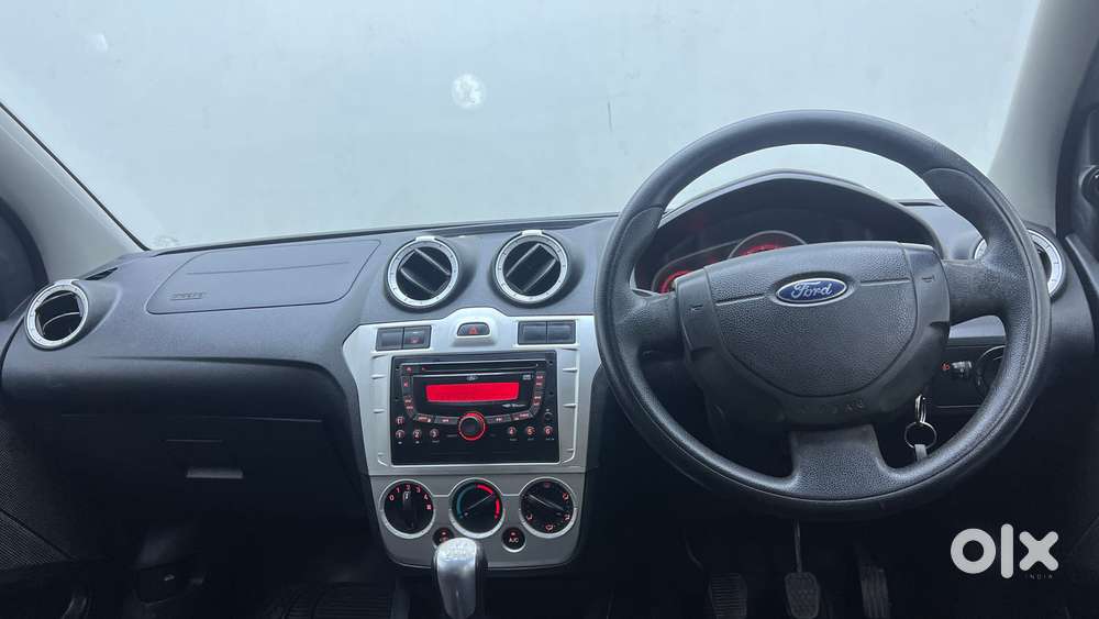 Ford Figo 1.2 Duratec Petrol Titanium, 2012, Petrol