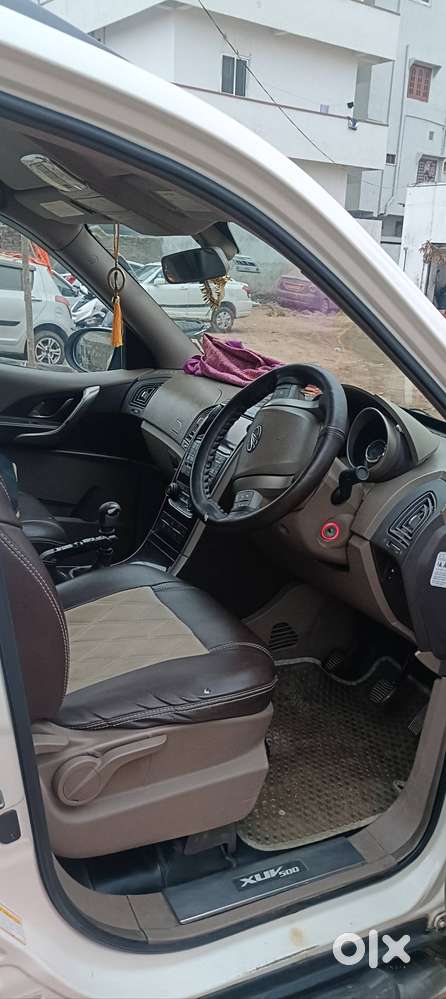 Mahindra Xuv